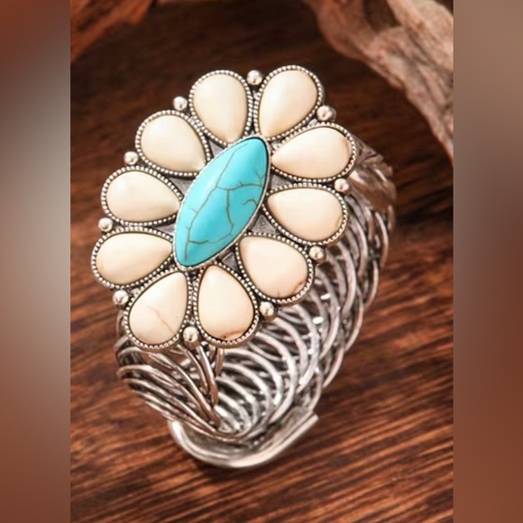 Western Turquoise & White Stone Silver-Tone Flower Cuff Bracelet Cowgirl Style - Picture 2 of 4